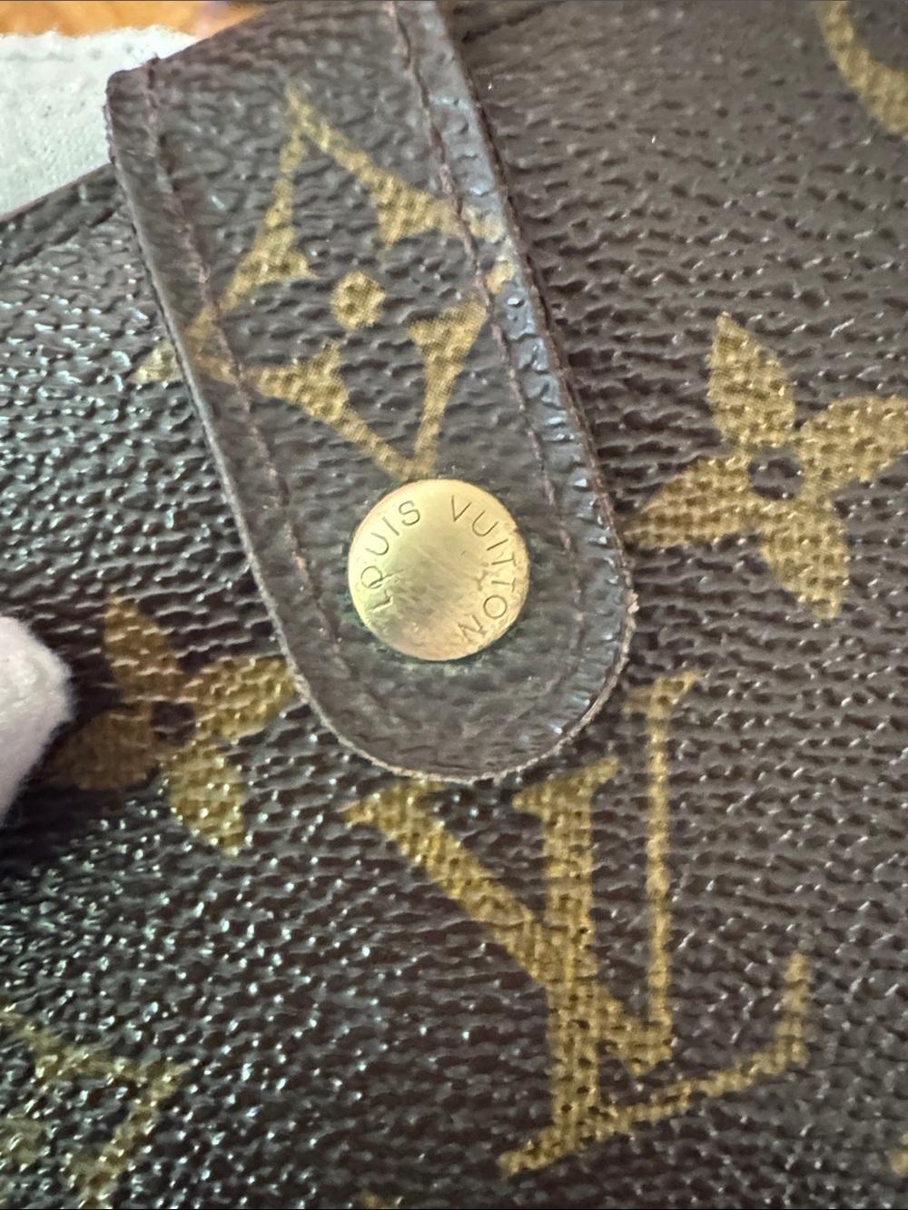 Louis Vuitton French purse, compact, wallet, kiss, lock, monogram, canvas, brown - Picture 14 of 16